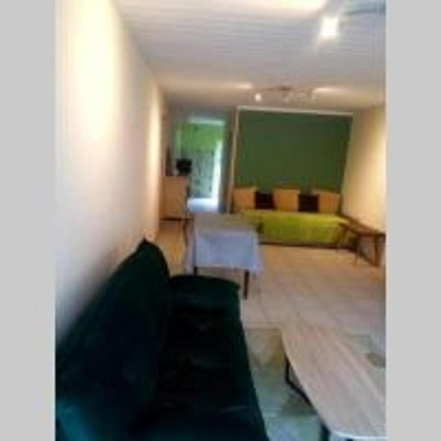 Petit Gite Ou Chambre D'Hotes 2/4 Personnes Buffieres Luaran gambar